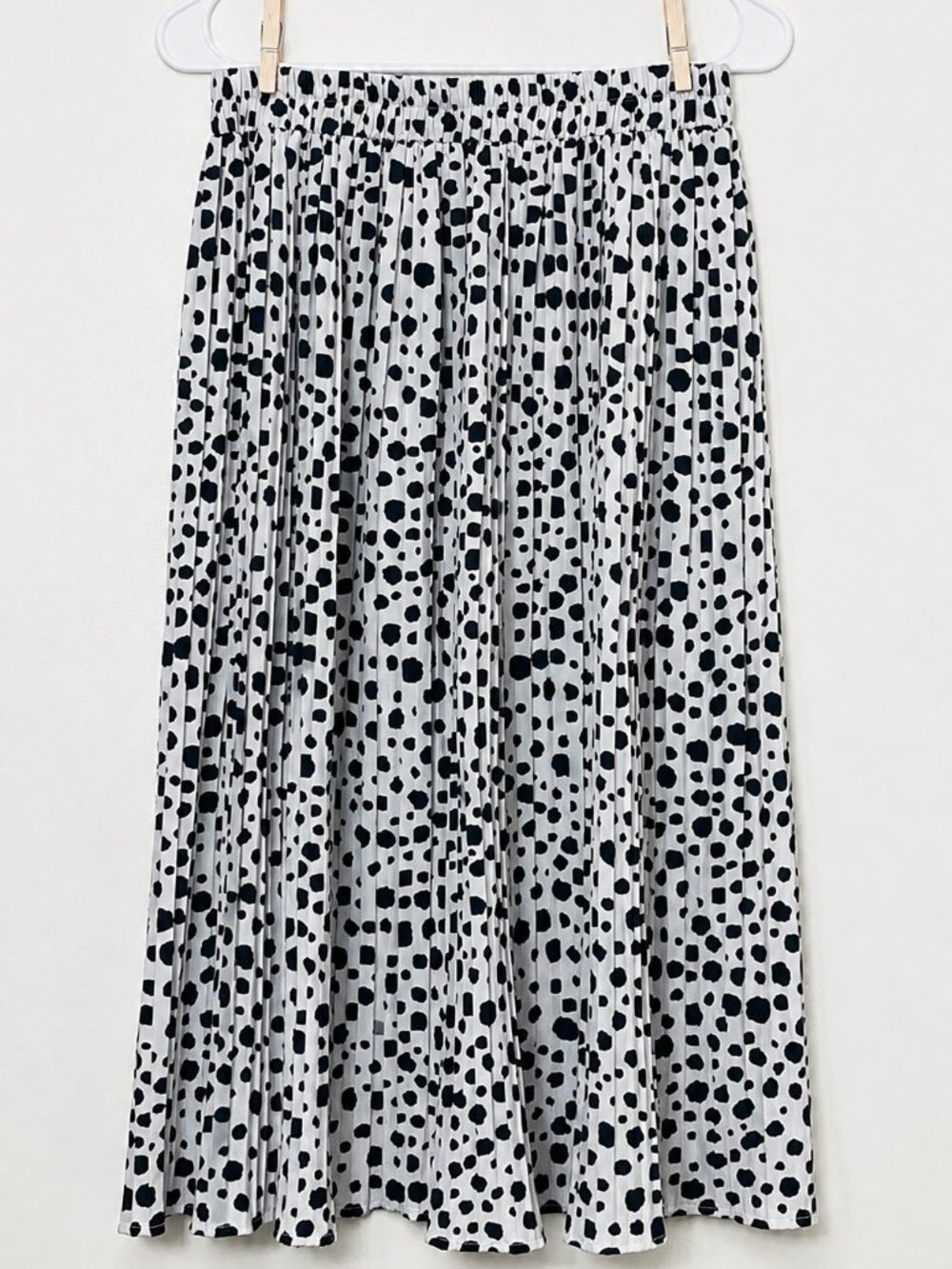 Sweet Rain Black White Spotted Pleated Midi Skirt Medium